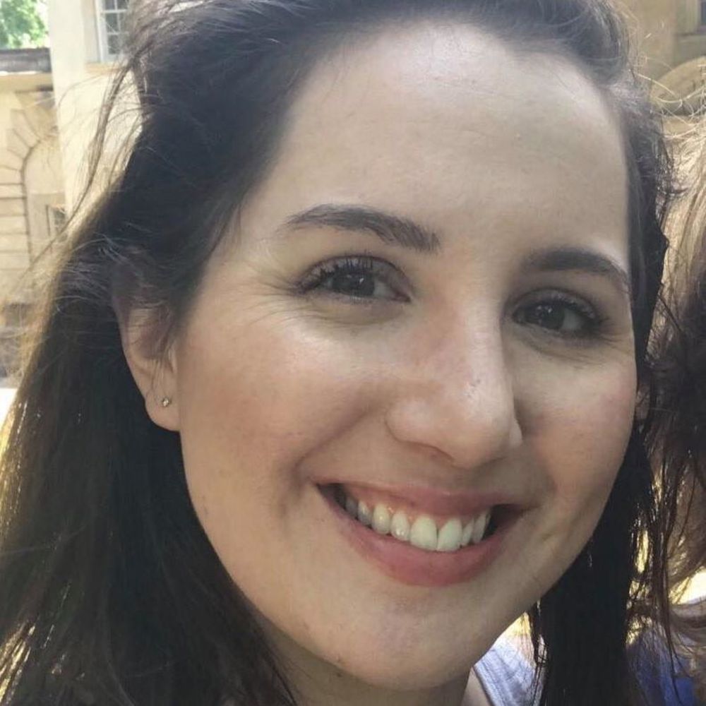 Meet your Posher, Elaine